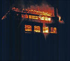 Am 18.04.1968 wurde der Dachstuhl sowie das Ober- und Dachgeschoss des Feuerwehrgertehauses an der Herrenstrae, noch vor der Inbetriebnahme, ein Raub der Flammen.