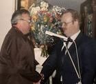 1982: Als Stv. Brgermeister von March gratuliert Bernhard Gutmann dem frisch gewhlten Brgermeister Josef Hgele (von links).