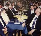 1999: Beim Festakt zur 1150-Jahrfeier von Holzhausen sitzen Bernhard Gutmann und Ehefrau Erna mit Josef Hgele ganz vorne. 